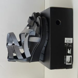 Sorel Joanie III Sandals